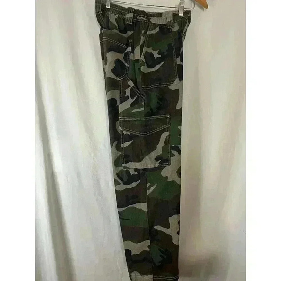 Almost Famous Crave Fame Juniors' High-Rise Utility Cargo Skater Pants‎ size M - Picture 7 of 11